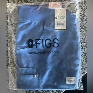 NWT Figs Kade Cargo Scrub Pants